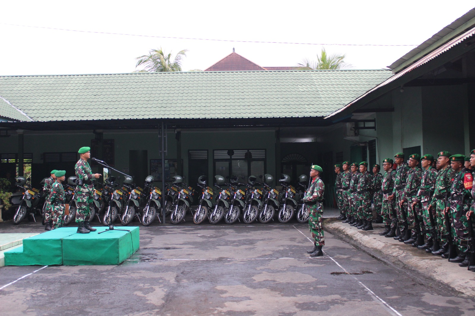 Dandim Tabanan Berikan Arahan Kepada Prajurit Dan PNS